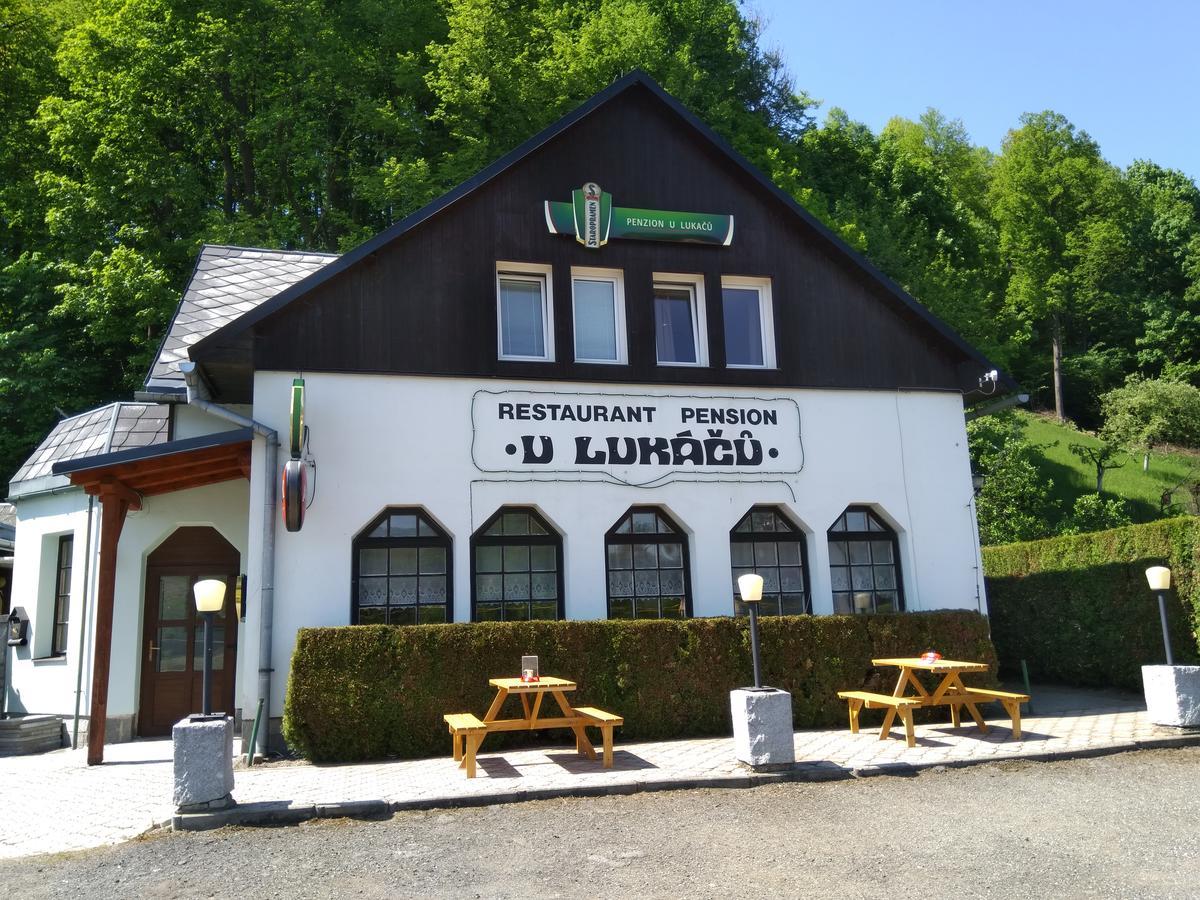 Penzion U Lukacu Jeseník エクステリア 写真